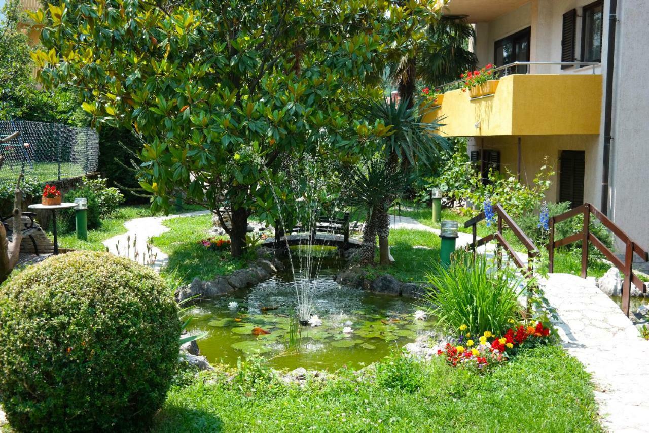 Apartman Marica โอปาติยา ภายนอก รูปภาพ