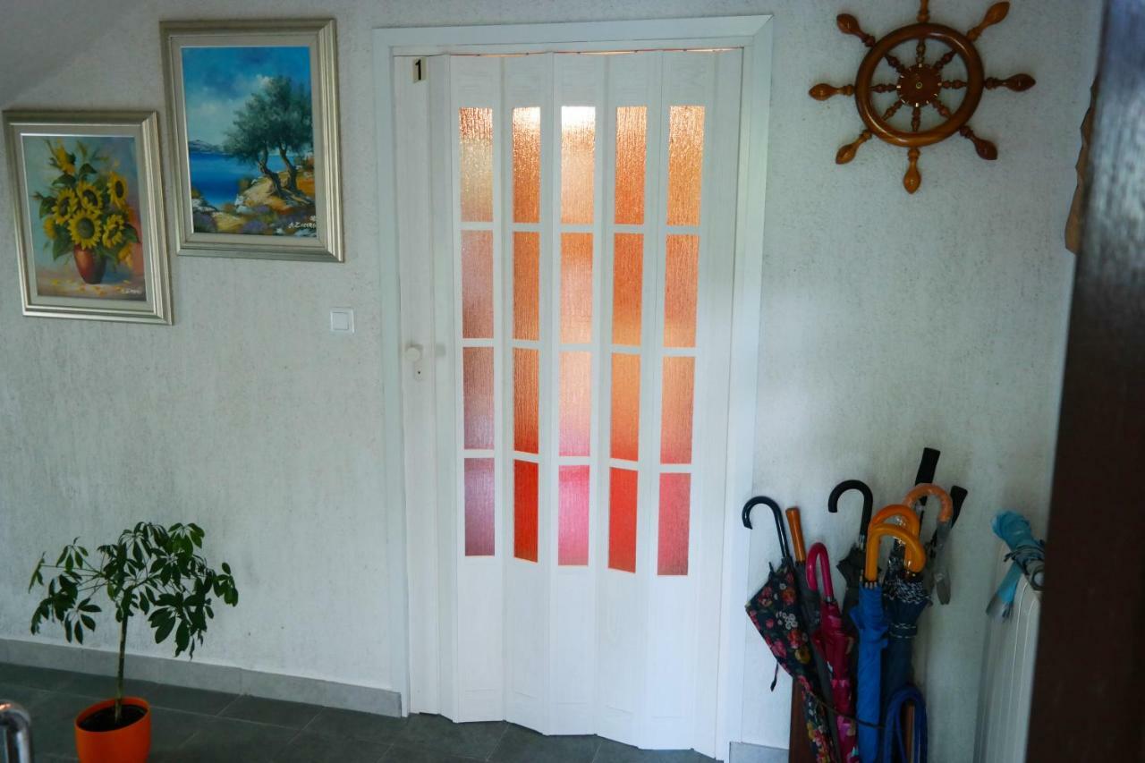 Apartman Marica โอปาติยา ภายนอก รูปภาพ